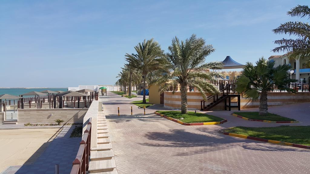 Tio Sea Resort Аль-Хор Экстерьер фото Al-Shaab beach
