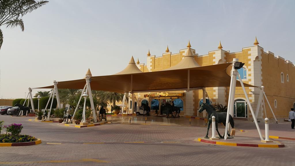 Tio Sea Resort Аль-Хор Экстерьер фото Al-Shaqraa International Airport